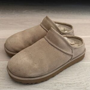 Sand Ugg Size 7